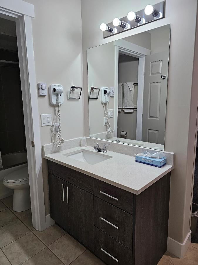 Western Budget Motel #1 Leduc/Nisku Ngoại thất bức ảnh